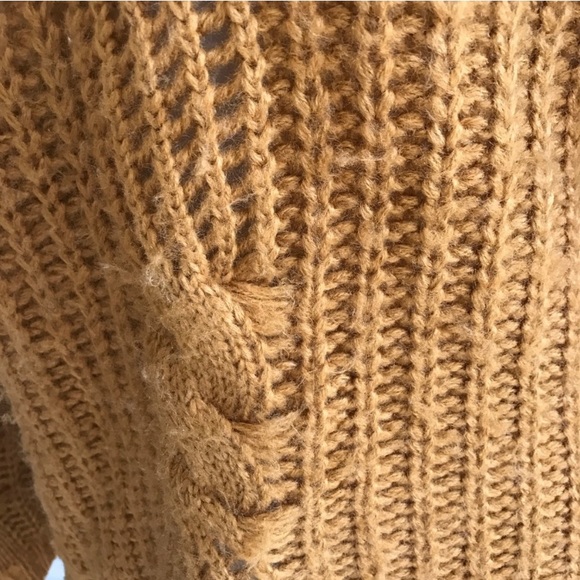 UNIF x Urban Outfitters Mustard Cableknit Sweater - Picture 15 of 15